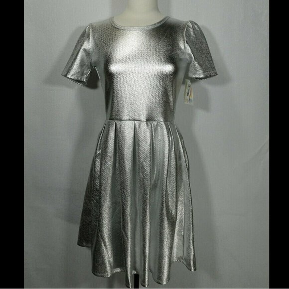 LuLaRoe Size M AMELIA Elegant Metallic Foil Silver Dress - Picture 1 of 12